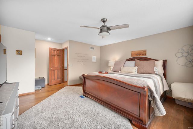 11036 Wilmington Court, Fort Wayne, IN 46814