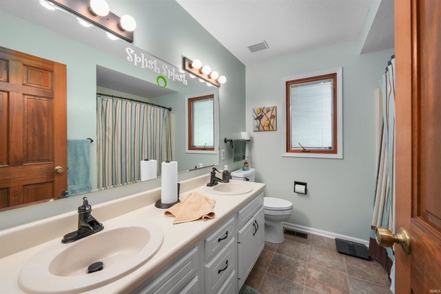 11036 Wilmington Court, Fort Wayne, IN 46814
