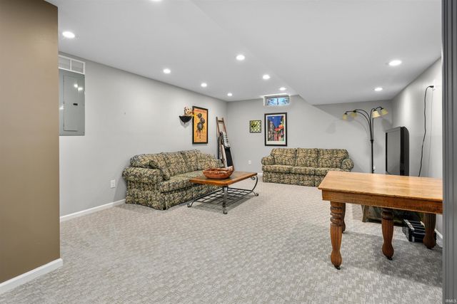 11036 Wilmington Court, Fort Wayne, IN 46814