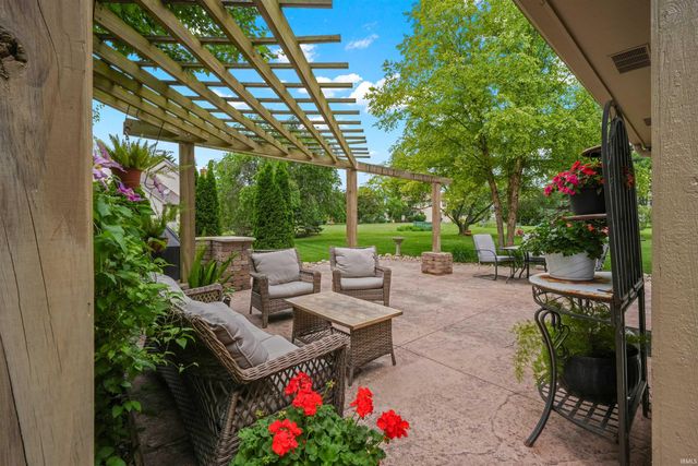 11036 Wilmington Court, Fort Wayne, IN 46814