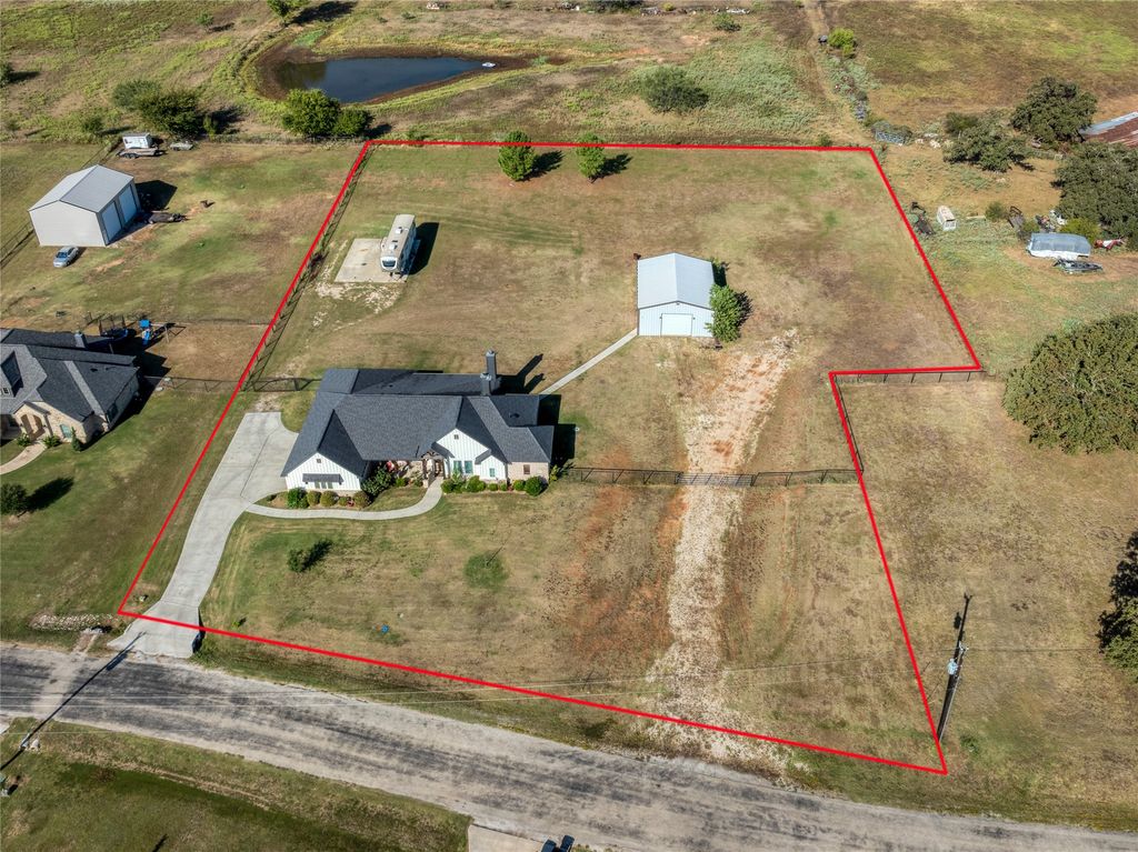 114 Altom Road, Springtown, TX 76082