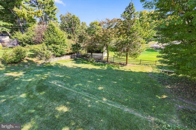 809 CYBUS WAY, Southampton, PA 18966