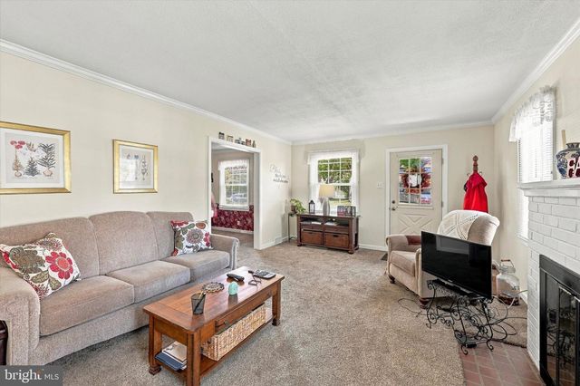 809 CYBUS WAY, Southampton, PA 18966