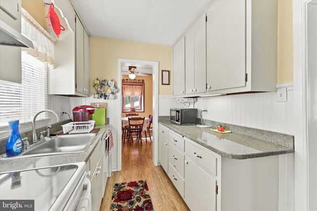 809 CYBUS WAY, Southampton, PA 18966