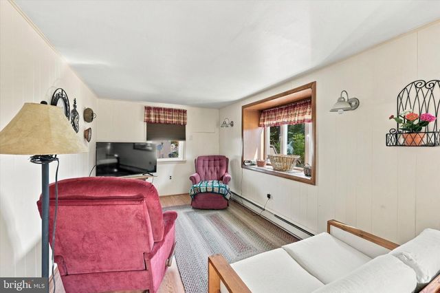 809 CYBUS WAY, Southampton, PA 18966