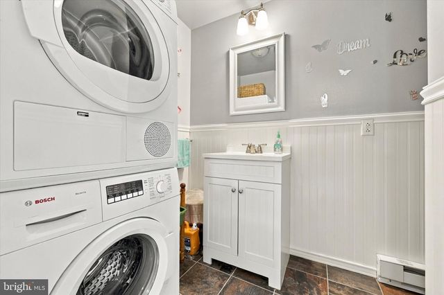 809 CYBUS WAY, Southampton, PA 18966