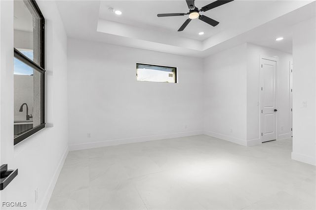 127 NW 14th AVE, Cape Coral, FL 33993