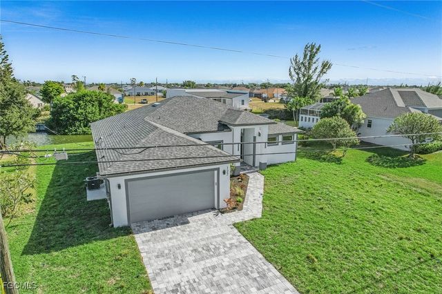 127 NW 14th AVE, Cape Coral, FL 33993