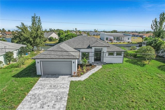 127 NW 14th AVE, Cape Coral, FL 33993