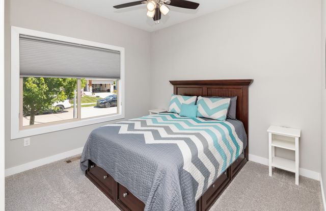 1880 SE Waddell Way, Waukee, IA 50263