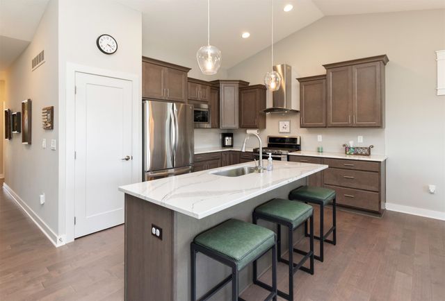 1880 SE Waddell Way, Waukee, IA 50263
