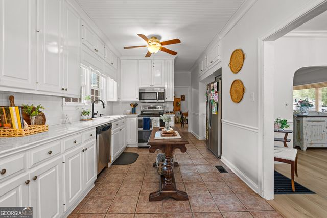 407 Thurston Avenue, Thomaston, GA 30286
