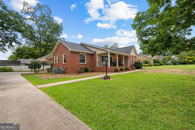 407 Thurston Avenue, Thomaston, GA 30286