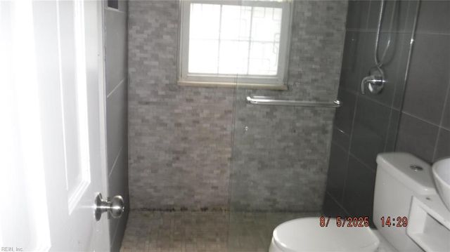 930 Mapole AVE, Norfolk, VA 23504