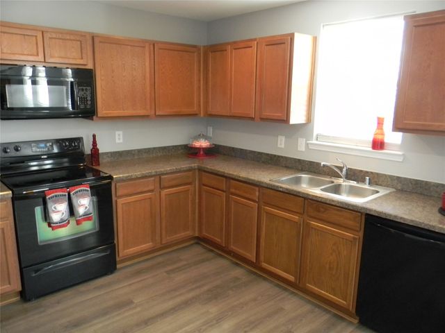 4636 Mountain Oak Street, Fort Worth, TX 76244