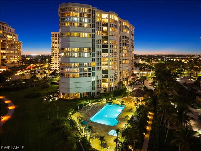 4401 Gulf Shore BLVD N D806, Naples, FL 34103