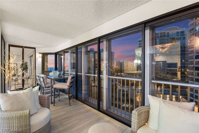 4401 Gulf Shore BLVD N D806, Naples, FL 34103