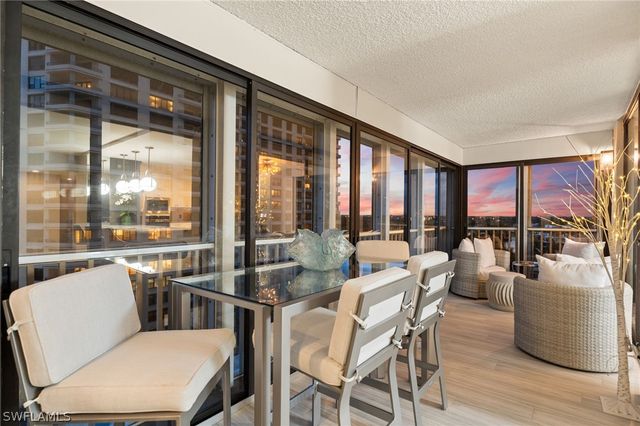 4401 Gulf Shore BLVD N D806, Naples, FL 34103