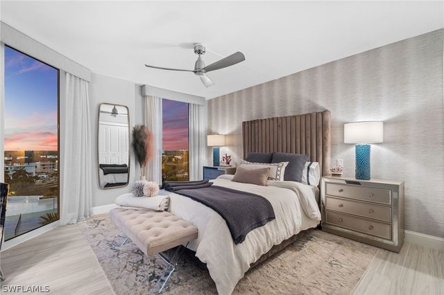 4401 Gulf Shore BLVD N D806, Naples, FL 34103