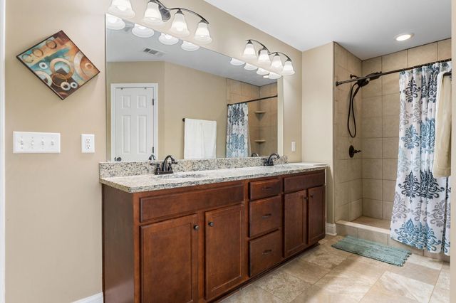 725 Allendale rd, Woodruff, SC 29388