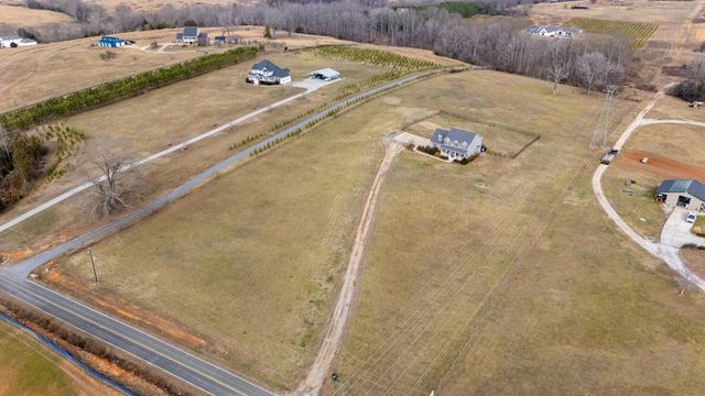 725 Allendale rd, Woodruff, SC 29388