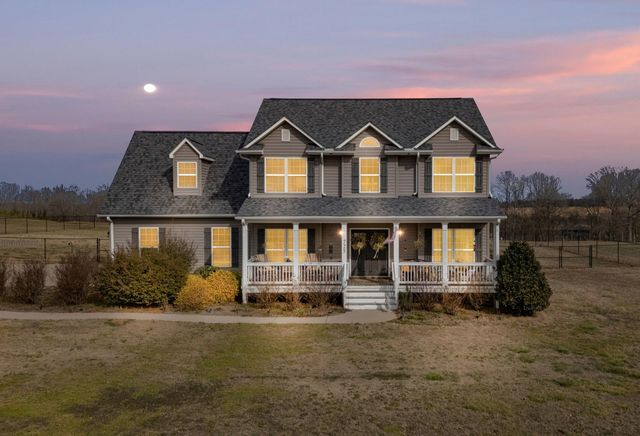 725 Allendale rd, Woodruff, SC 29388