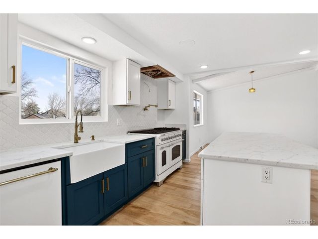 10984 Ash Pl, Thornton, CO 80233