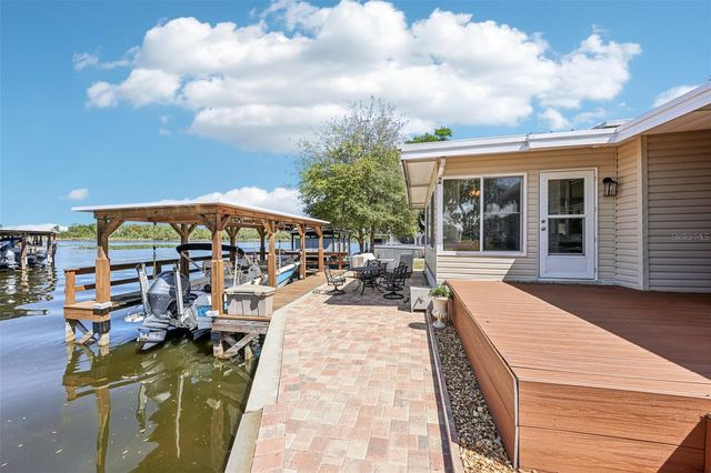 5 GALLINULE COURT, Fruitland Park, FL 34731