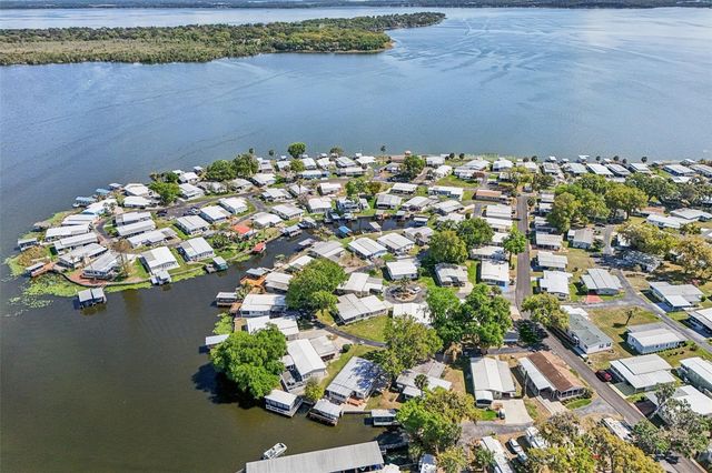 5 GALLINULE COURT, Fruitland Park, FL 34731