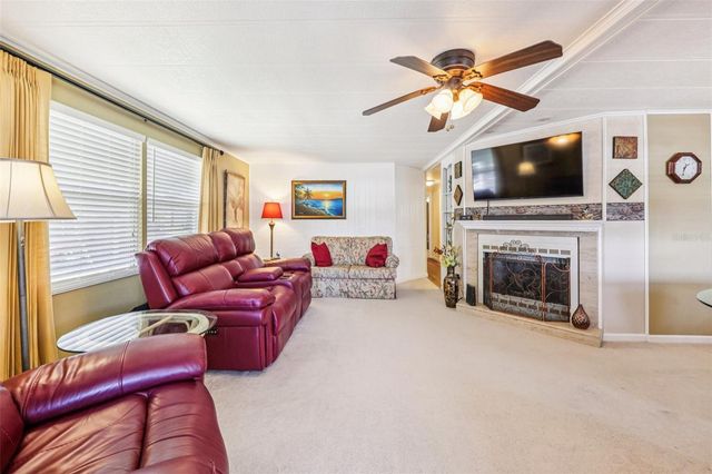 5 GALLINULE COURT, Fruitland Park, FL 34731