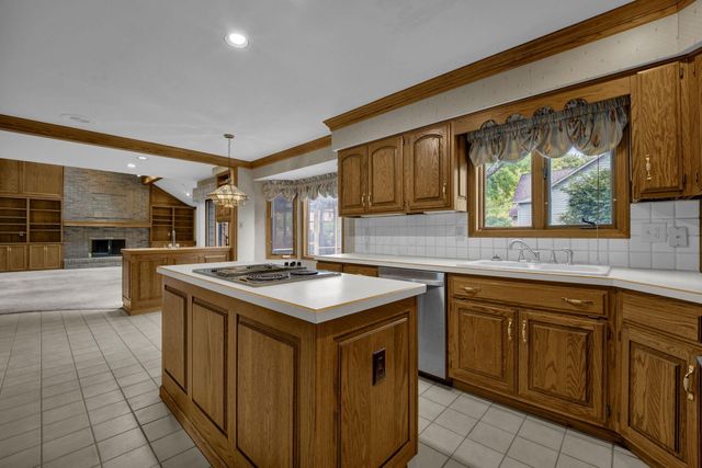 4744 Stonehaven Drive, Columbus, OH 43220