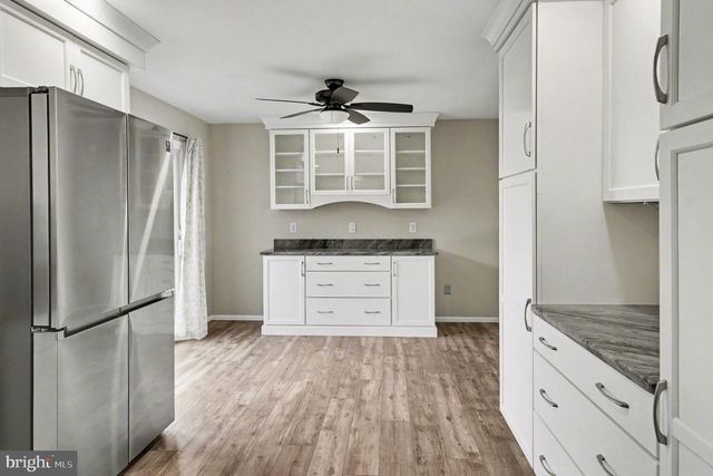 4016 WASHINGTON DR, Upper Chichester, PA 19061