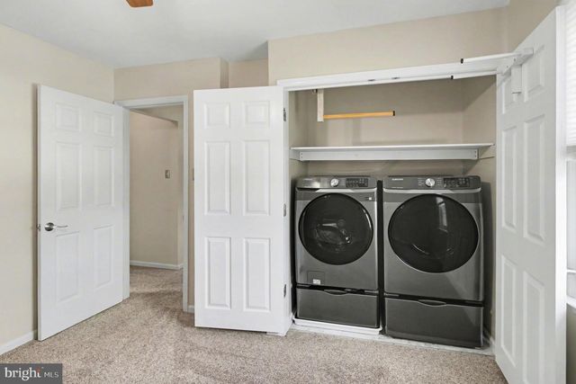 4016 WASHINGTON DR, Upper Chichester, PA 19061