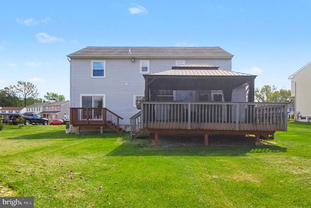 4016 WASHINGTON DR, Upper Chichester, PA 19061