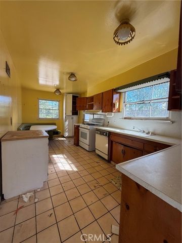 17206 Lahey Street, Granada Hills (los Angeles), CA 91344