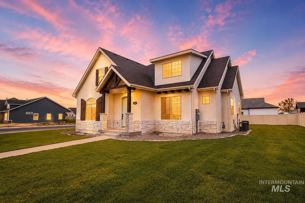 866 Quartz Rd, Kimberly, ID 83341