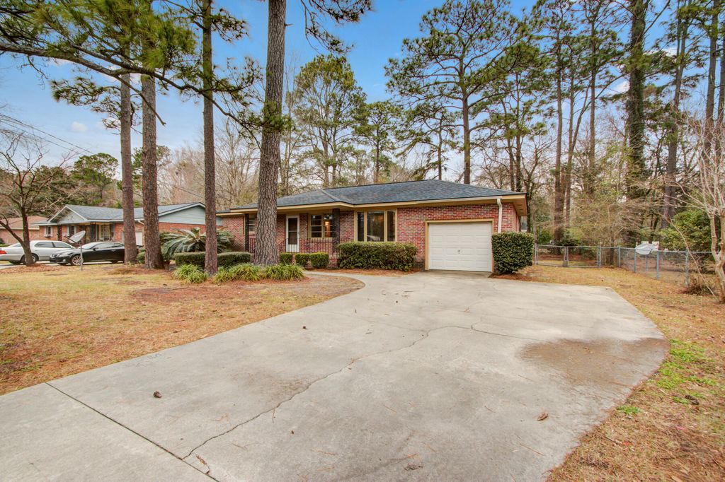 408 Cleveland Street, Summerville, SC 29483