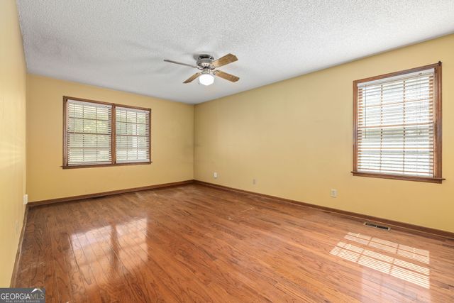 2821 Hog Mountain Road, Jefferson, GA 30549