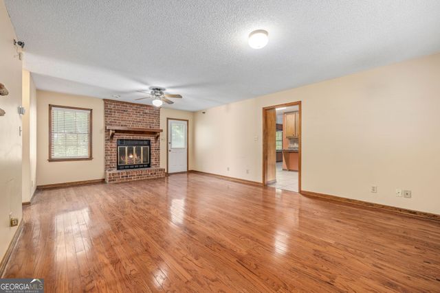 2821 Hog Mountain Road, Jefferson, GA 30549