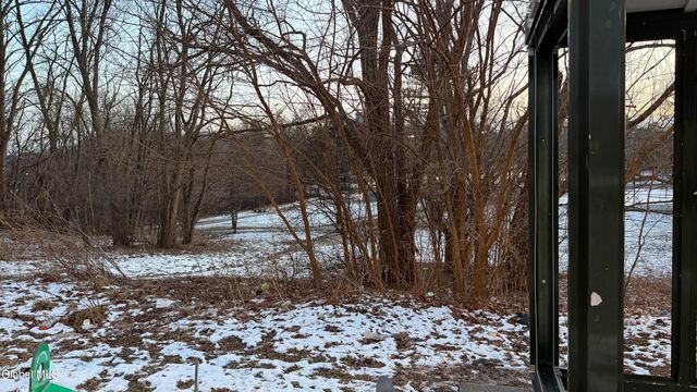 575 Lark Drive, Albany, NY 12210