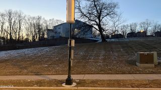 575 Lark Drive, Albany, NY 12210