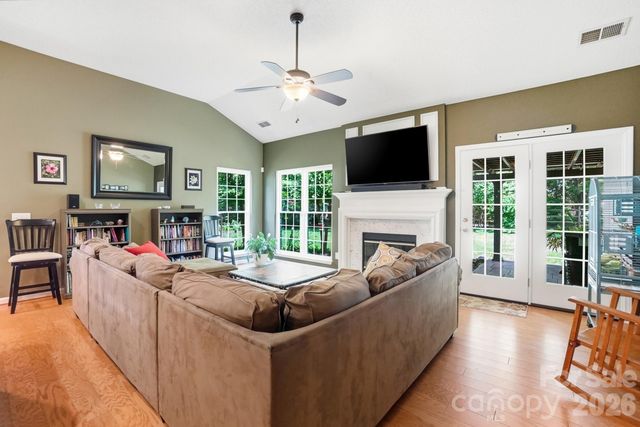 1406 Lockhart Place NW, Concord, NC 28027