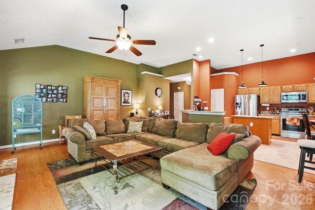 1406 Lockhart Place NW, Concord, NC 28027