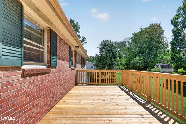 302 Seminole Road, Bristol, VA 24201