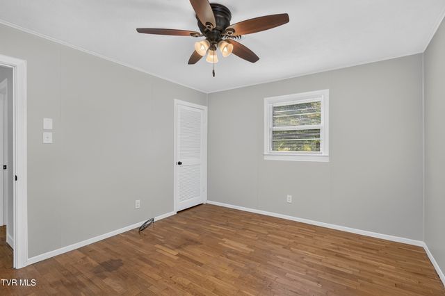 302 Seminole Road, Bristol, VA 24201