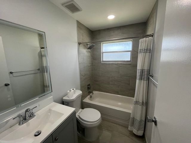 716 Monaco Court 716, Delray Beach, FL 33446