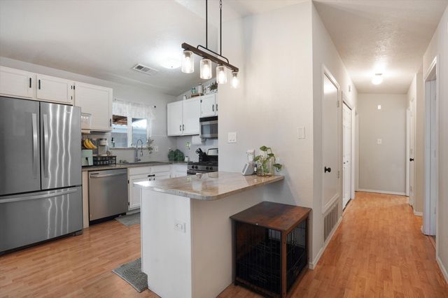 1959 Gomez Drive SW, Los Lunas, NM 87031