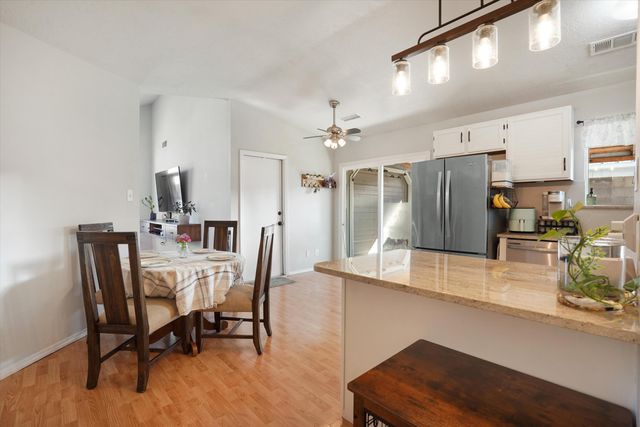 1959 Gomez Drive SW, Los Lunas, NM 87031