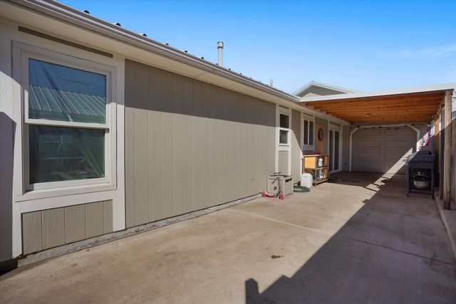 1959 Gomez Drive SW, Los Lunas, NM 87031