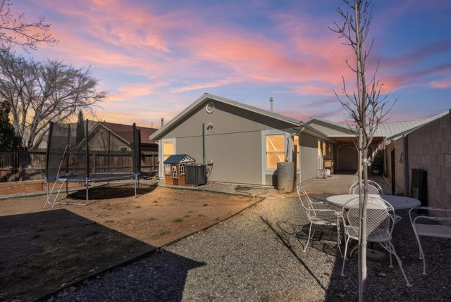 1959 Gomez Drive SW, Los Lunas, NM 87031